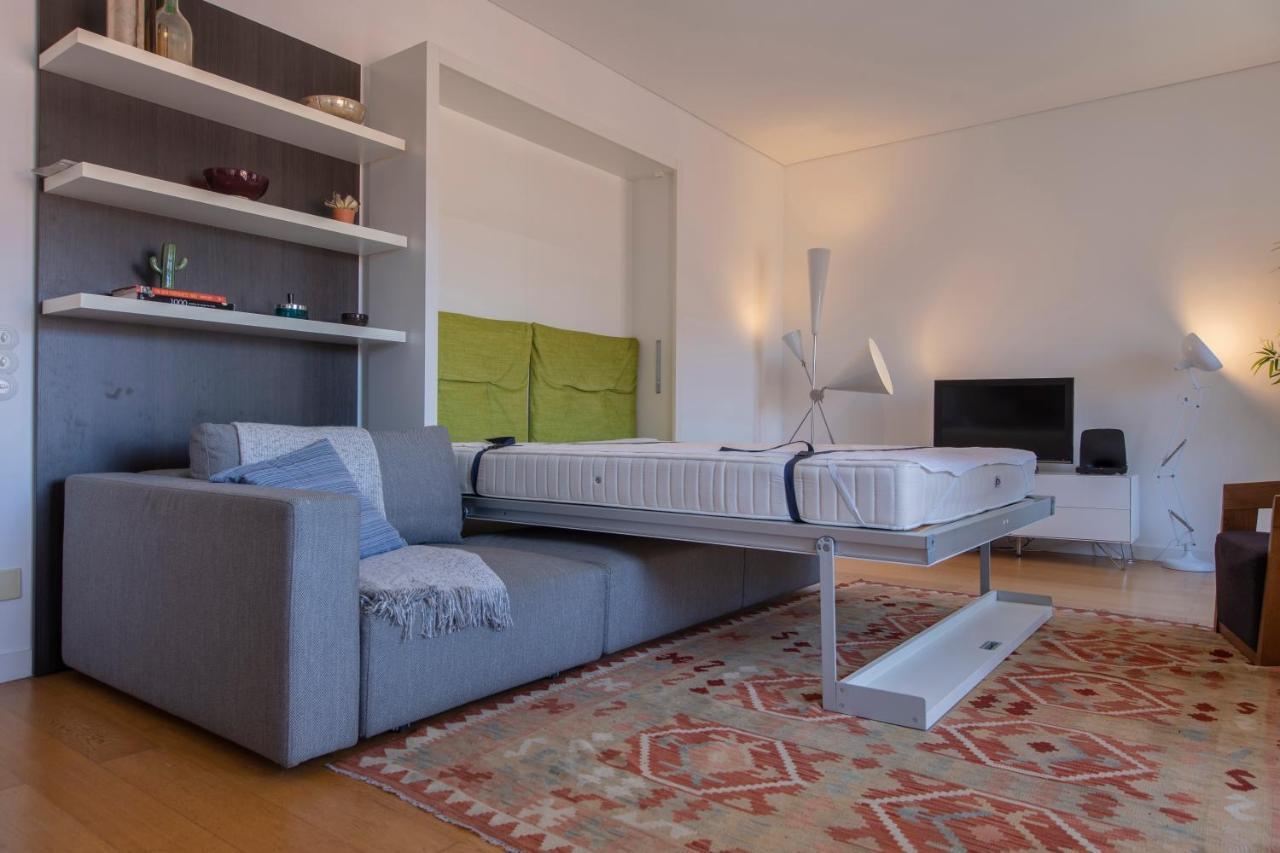 Downtown Apartment Santa Justa Lisbon Exterior photo