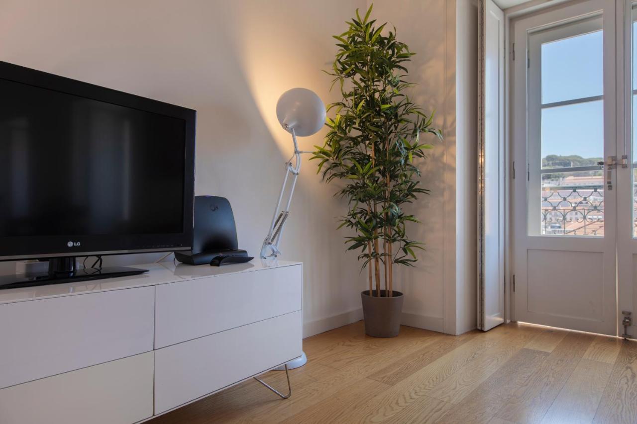 Downtown Apartment Santa Justa Lisbon Exterior photo