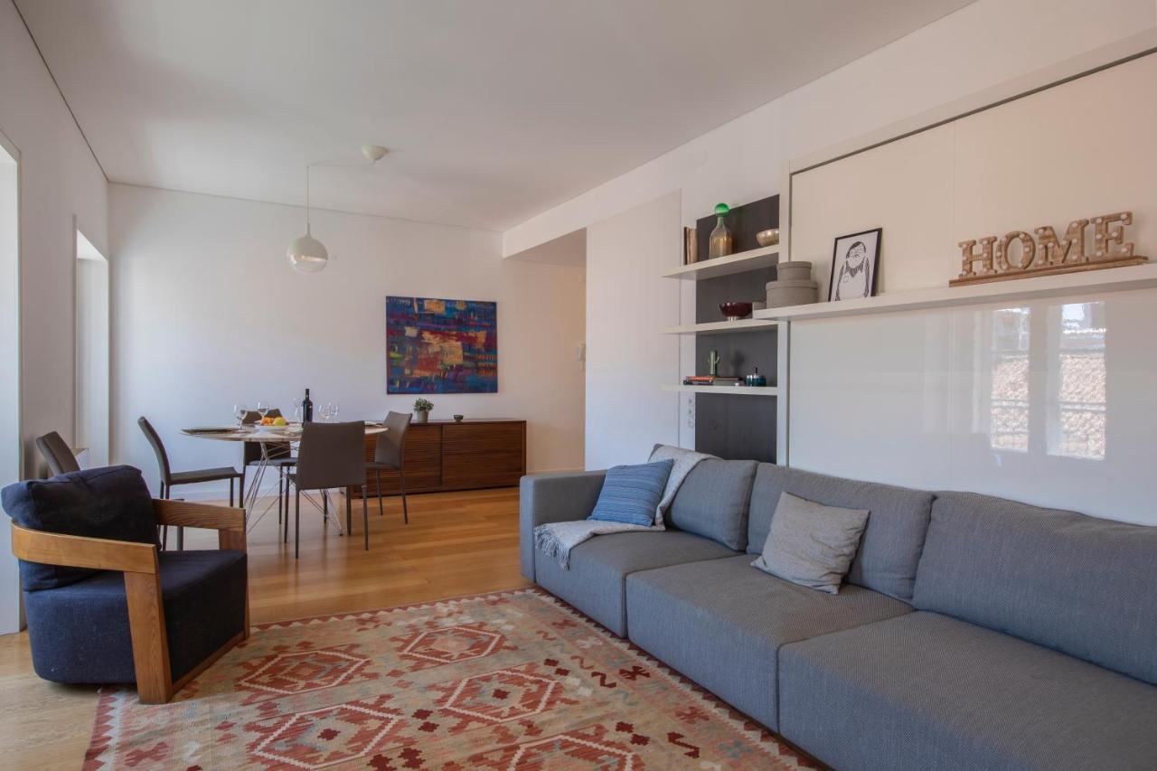 Downtown Apartment Santa Justa Lisbon Exterior photo