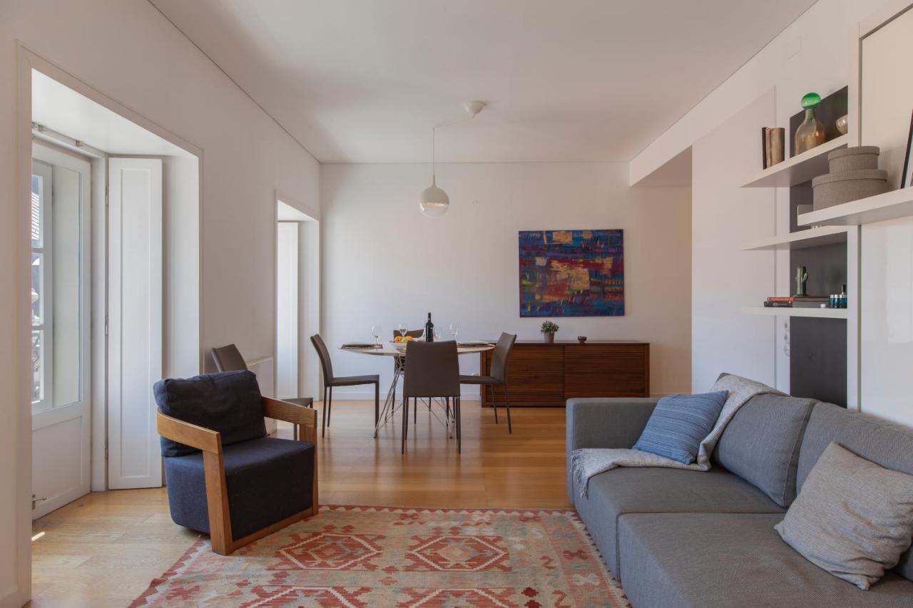 Downtown Apartment Santa Justa Lisbon Exterior photo